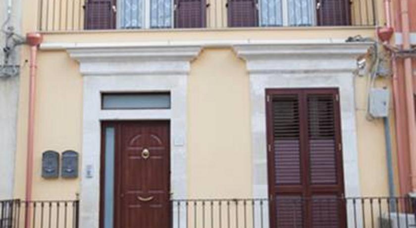 Casa Vacanza Nina Pozzallo Exteriér fotografie